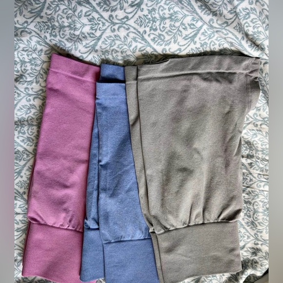 Women’s gym clothing